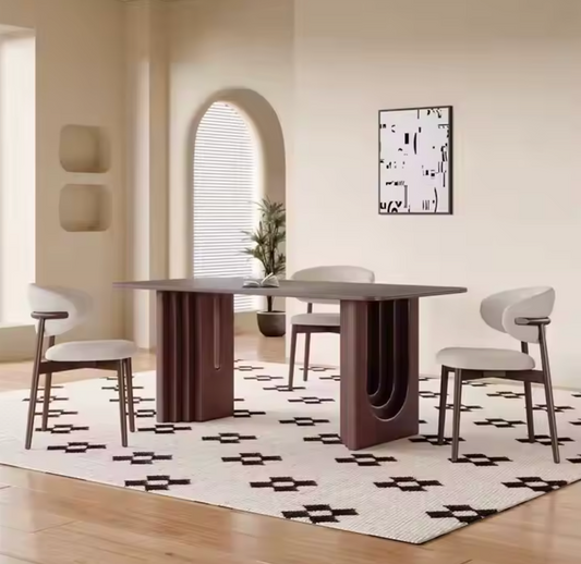 The Solace Table / 4-6 Seater Dining Table